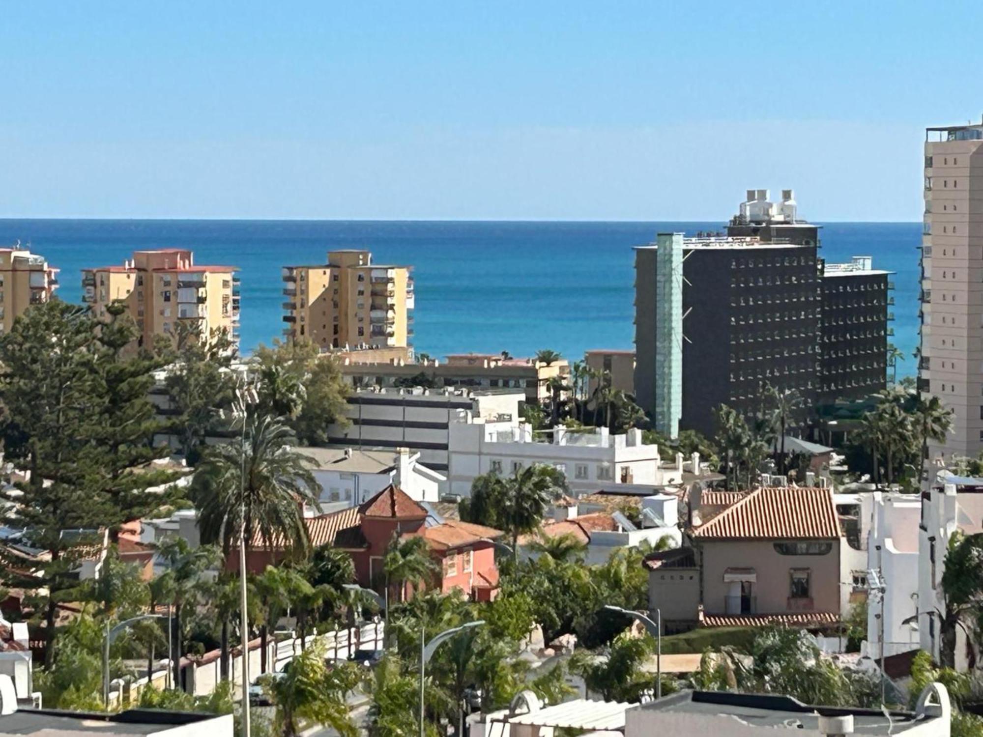 Apartamento Oasis En Playamar Con Piscina Torremolinos Exterior foto
