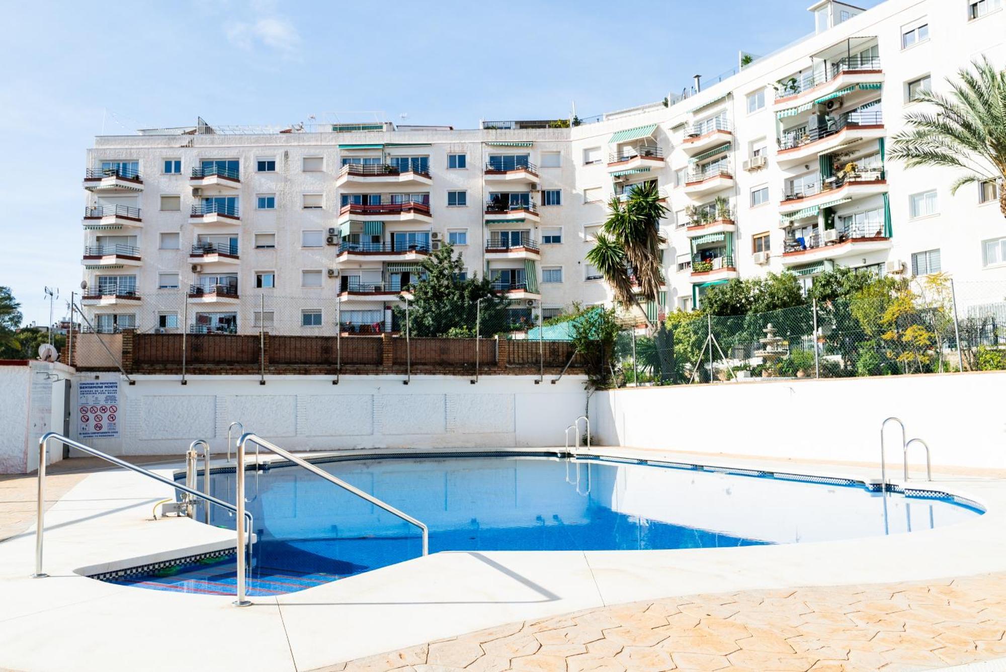 Apartamento Oasis En Playamar Con Piscina Torremolinos Exterior foto