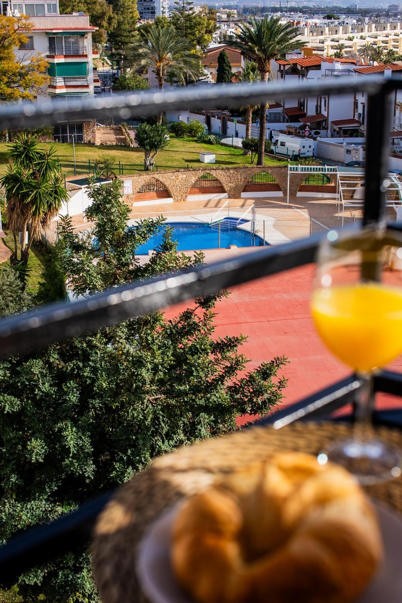 Apartamento Oasis En Playamar Con Piscina Torremolinos Exterior foto